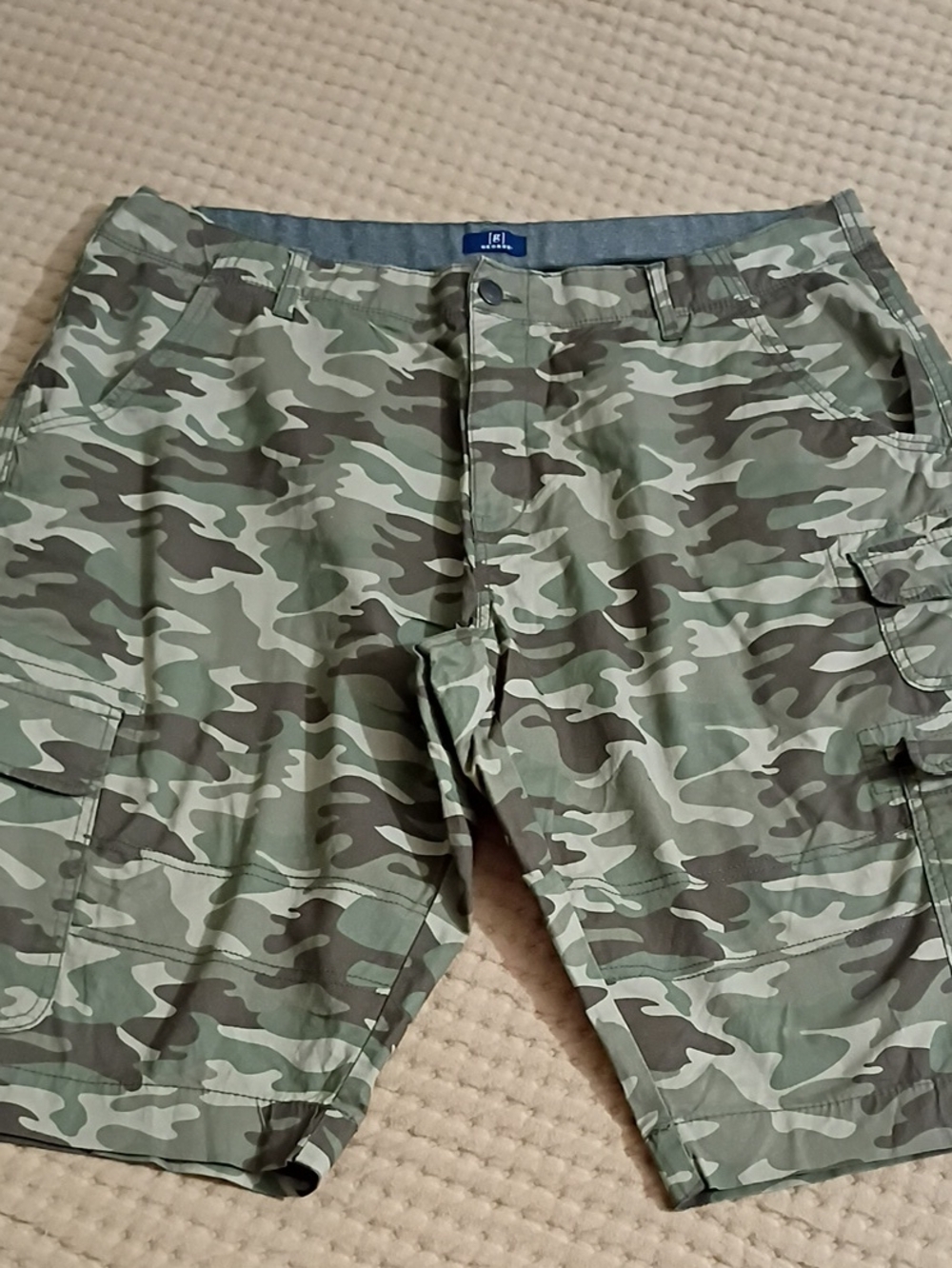 George Men's Green Camo Cargo Shorts